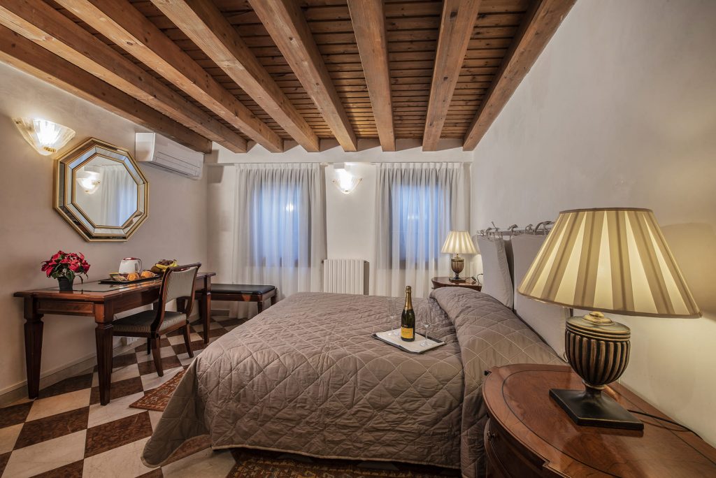 105 Deluxe Double - Anzolo Palace